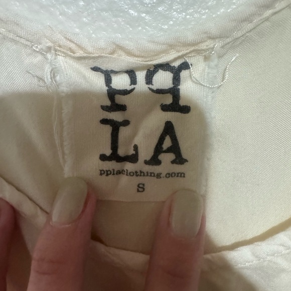 PPLA Cream  Ruffle tunic - Picture 2 of 3